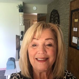 Meet your Posher, Janet